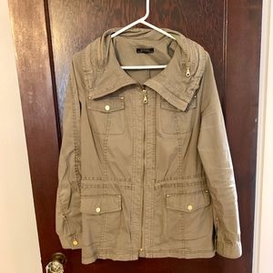 Olive green light weight jacket